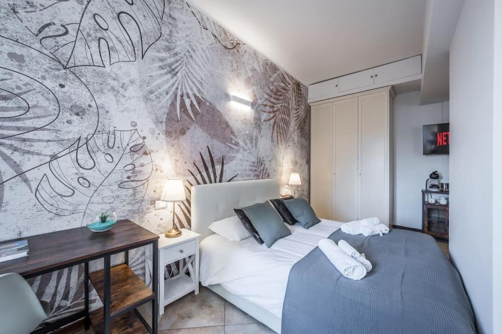 Apartamento Sotto Le Due Torri 5* Bolonia Exterior foto